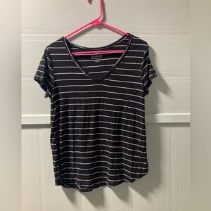 Rue21 Black and White Striped Short Sleeve Tee